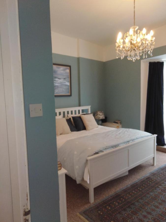 "Sea Suite" Tenby Extérieur photo
